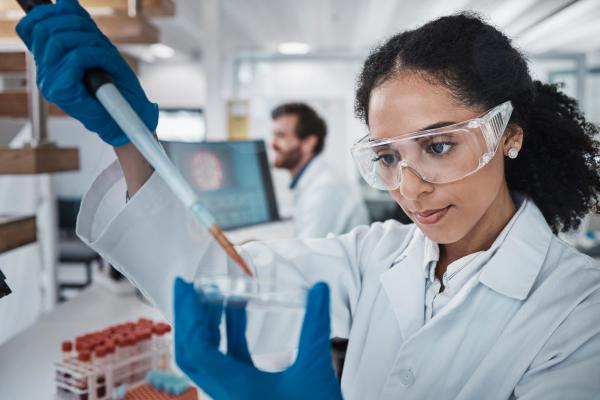 Medical researchers in a lab